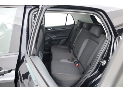 Volkswagen T-Cross 1.0 TSI R-Line | Dig. Cockpit | Trekhaak | Adapt. Cruise | Apple CarPlay | Stoelverw. | Navi | PDC V+A