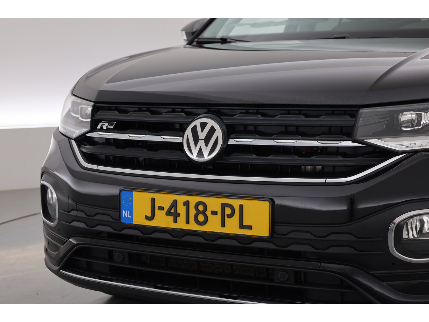 Volkswagen T-Cross 1.0 TSI R-Line | Dig. Cockpit | Trekhaak | Adapt. Cruise | Apple CarPlay | Stoelverw. | Navi | PDC V+A