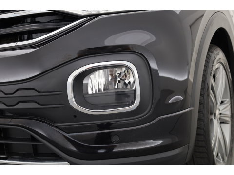 Volkswagen T-Cross 1.0 TSI R-Line | Dig. Cockpit | Trekhaak | Adapt. Cruise | Apple CarPlay | Stoelverw. | Navi | PDC V+A