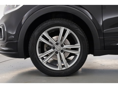 Volkswagen T-Cross 1.0 TSI R-Line | Dig. Cockpit | Trekhaak | Adapt. Cruise | Apple CarPlay | Stoelverw. | Navi | PDC V+A