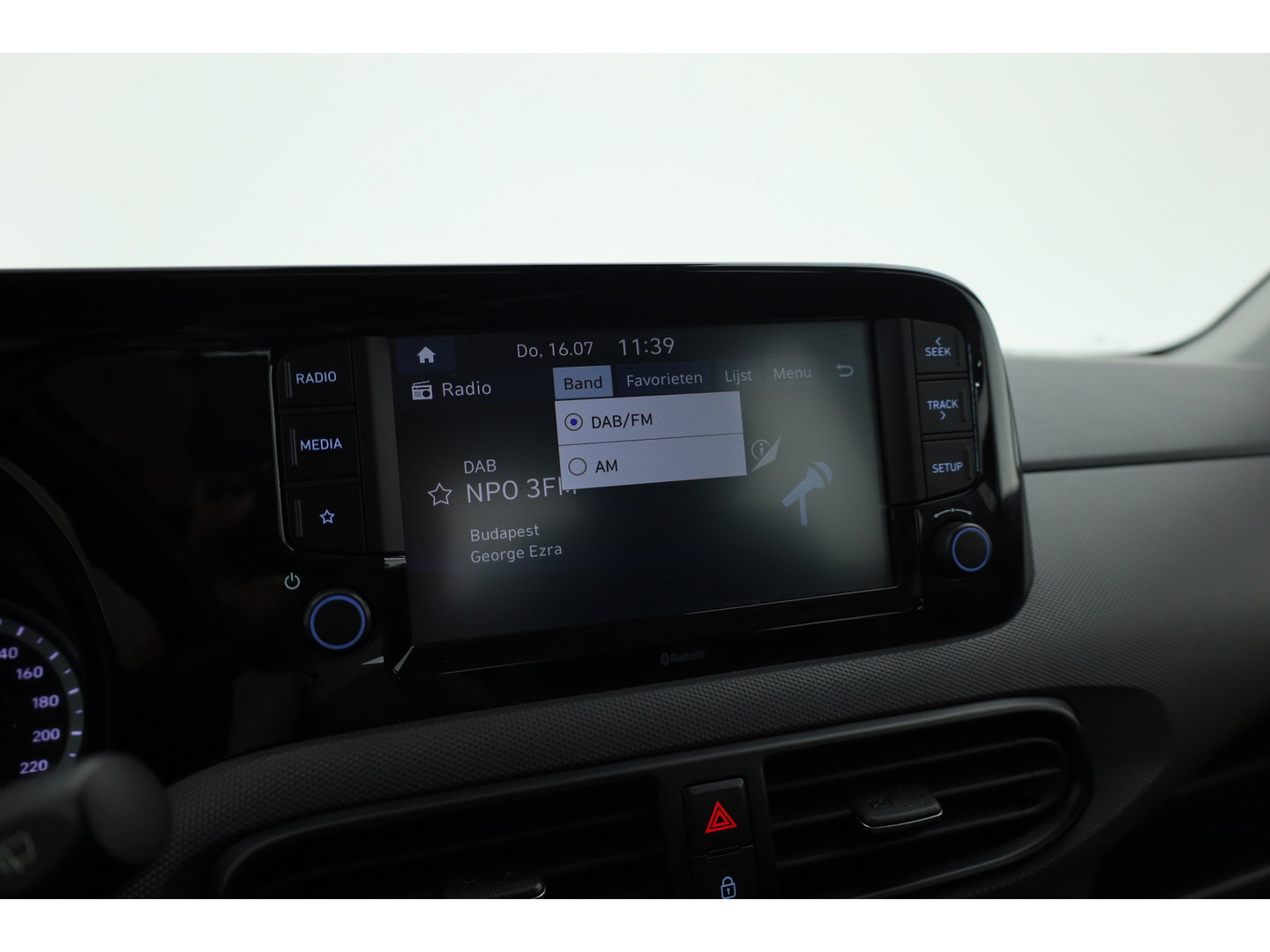 Hyundai i10 1.0 Comfort | RIJKLAAR!! | Cruise Control | Lane Assist | Airco | Apple CarPlay & Android Auto | DAB