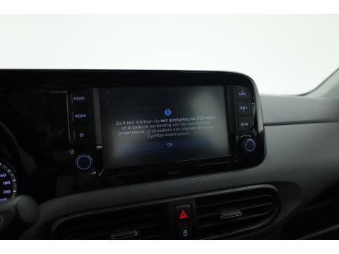 Hyundai i10 1.0 Comfort | RIJKLAAR!! | Cruise Control | Lane Assist | Airco | Apple CarPlay & Android Auto | DAB