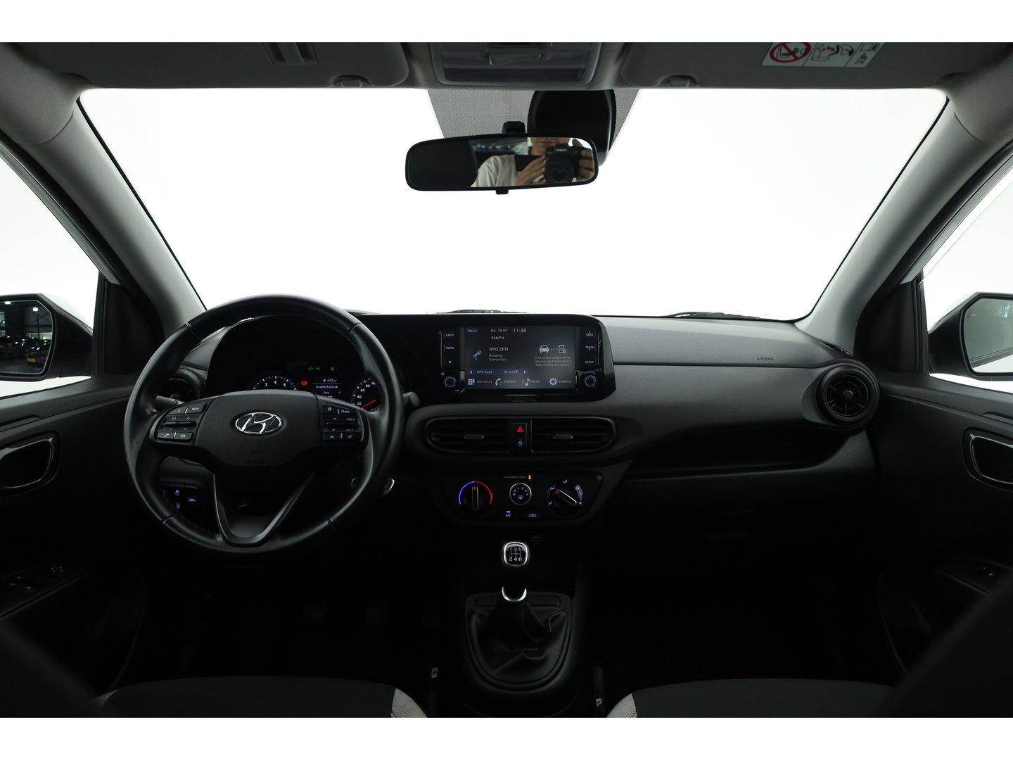 Hyundai i10 1.0 Comfort | RIJKLAAR!! | Cruise Control | Lane Assist | Airco | Apple CarPlay & Android Auto | DAB