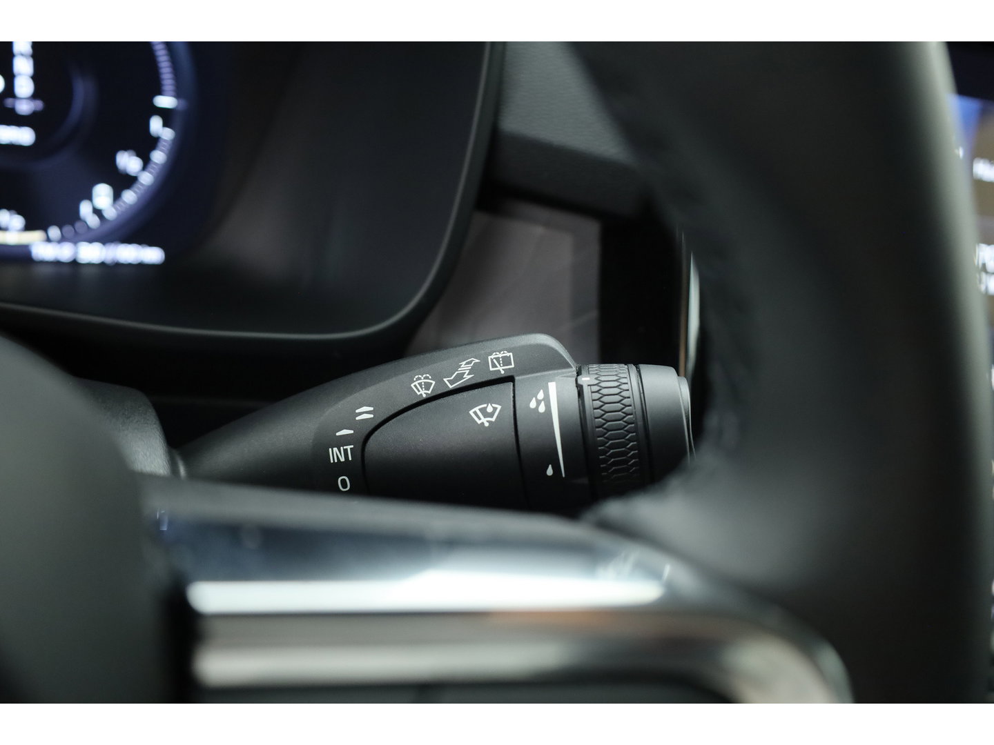Volvo XC40 1.5 T5 Plug-in hybrid Plus Dark | Dig. Cockpit | Adapt. Cruise | Leder | Camera | Keyless | Stoel- Stuurverw. | Memory