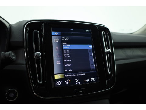 Volvo XC40 1.5 T5 Plug-in hybrid Plus Dark | Dig. Cockpit | Adapt. Cruise | Leder | Camera | Keyless | Stoel- Stuurverw. | Memory