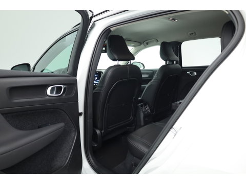 Volvo XC40 1.5 T5 Plug-in hybrid Plus Dark | Dig. Cockpit | Adapt. Cruise | Leder | Camera | Keyless | Stoel- Stuurverw. | Memory