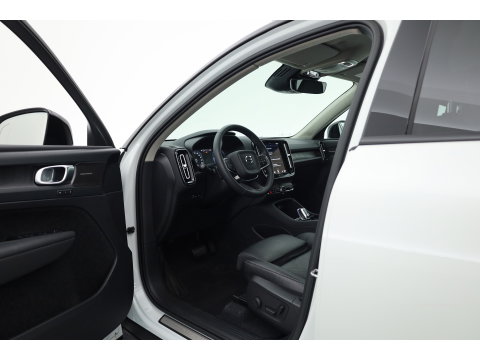 Volvo XC40 1.5 T5 Plug-in hybrid Plus Dark | Dig. Cockpit | Adapt. Cruise | Leder | Camera | Keyless | Stoel- Stuurverw. | Memory