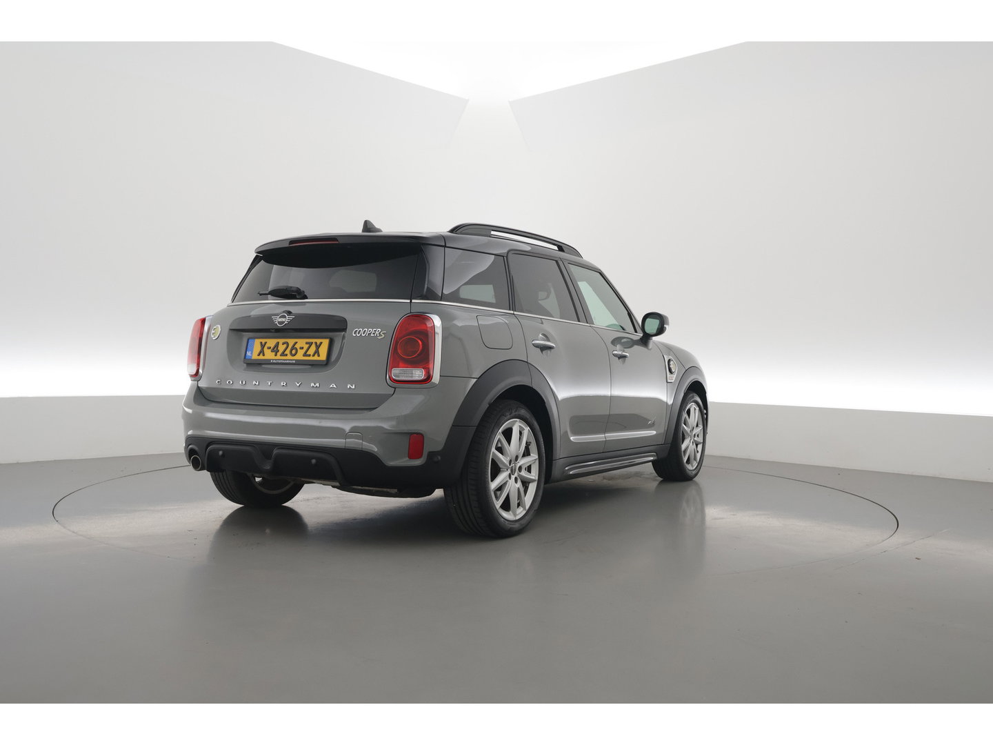 MINI Countryman 1.5 Cooper S E ALL4 | JCW Trim | Pano | H&K Audio | Camera | Stoelverw. | Keyless | CarPlay | Cruise Ctrl | LED