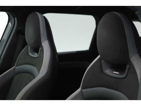 MINI Countryman 1.5 Cooper S E ALL4 | JCW Trim | Pano | H&K Audio | Camera | Stoelverw. | Keyless | CarPlay | Cruise Ctrl | LED