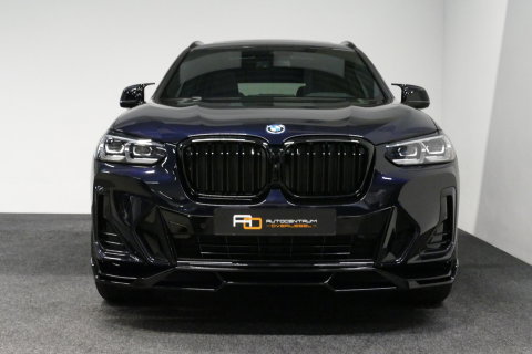 BMW X3 xDrive30e M Sport / Maxton Design Bodykit V.2 / Panoramadak / Elektr. verstelbare voorstoelen + memory / Ambienteverlichting / HUD / Stoelverwarming V + A / Apple Carplay - Android Auto / Rondomzichtcamera / 21'' LMV / Stuurwielverwarming / Cruise Control