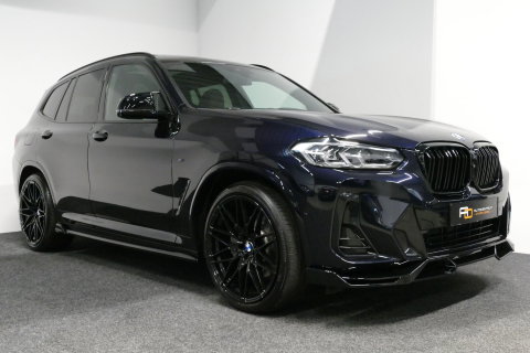 BMW X3 xDrive30e M Sport / Maxton Design Bodykit V.2 / Panoramadak / Elektr. verstelbare voorstoelen + memory / Ambienteverlichting / HUD / Stoelverwarming V + A / Apple Carplay - Android Auto / Rondomzichtcamera / 21'' LMV / Stuurwielverwarming / Cruise Control