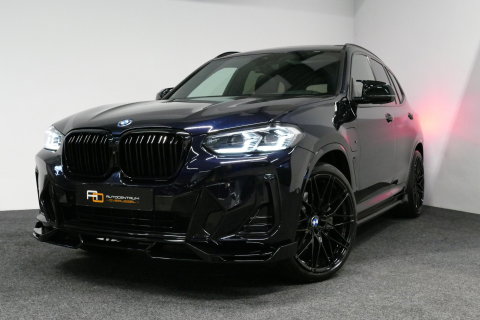 BMW X3 xDrive30e M Sport / Maxton Design Bodykit V.2 / Panoramadak / Elektr. verstelbare voorstoelen + memory / Ambienteverlichting / HUD / Stoelverwarming V + A / Apple Carplay - Android Auto / Rondomzichtcamera / 21'' LMV / Stuurwielverwarming / Cruise Control