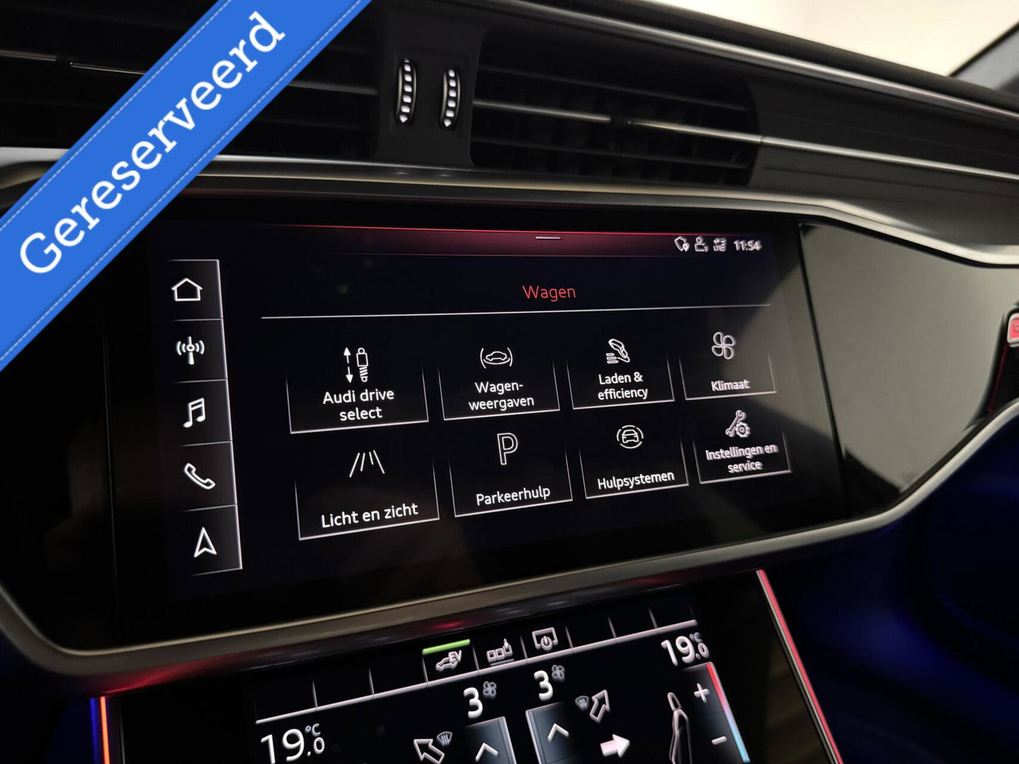 Audi A6 Limousine 55 TFSIe Quattro Competition Pano Leer Sfeer
