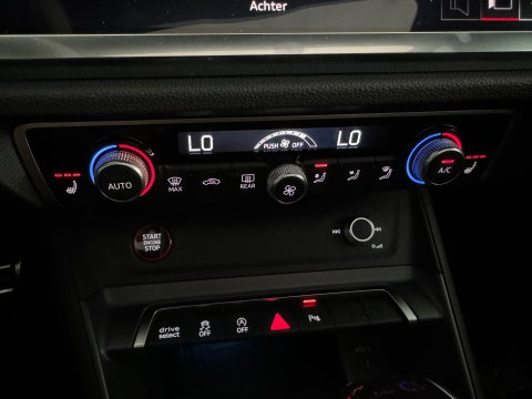 Audi RSQ3 Sportback 2.5 TFSI Pano|Sonos|Alcantara|Sfeer|Camera