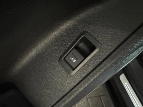 Audi RSQ3 Sportback 2.5 TFSI Pano|Sonos|Alcantara|Sfeer|Camera