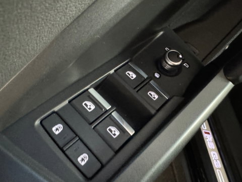Audi RSQ3 Sportback 2.5 TFSI Pano|Sonos|Alcantara|Sfeer|Camera