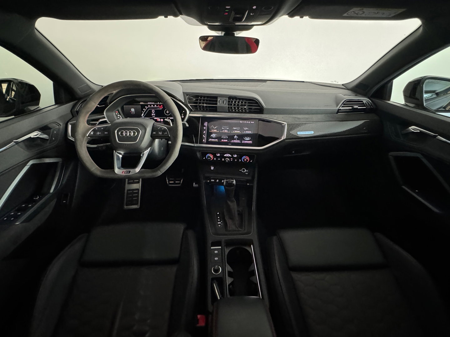 Audi RSQ3 Sportback 2.5 TFSI Pano|Sonos|Alcantara|Sfeer|Camera