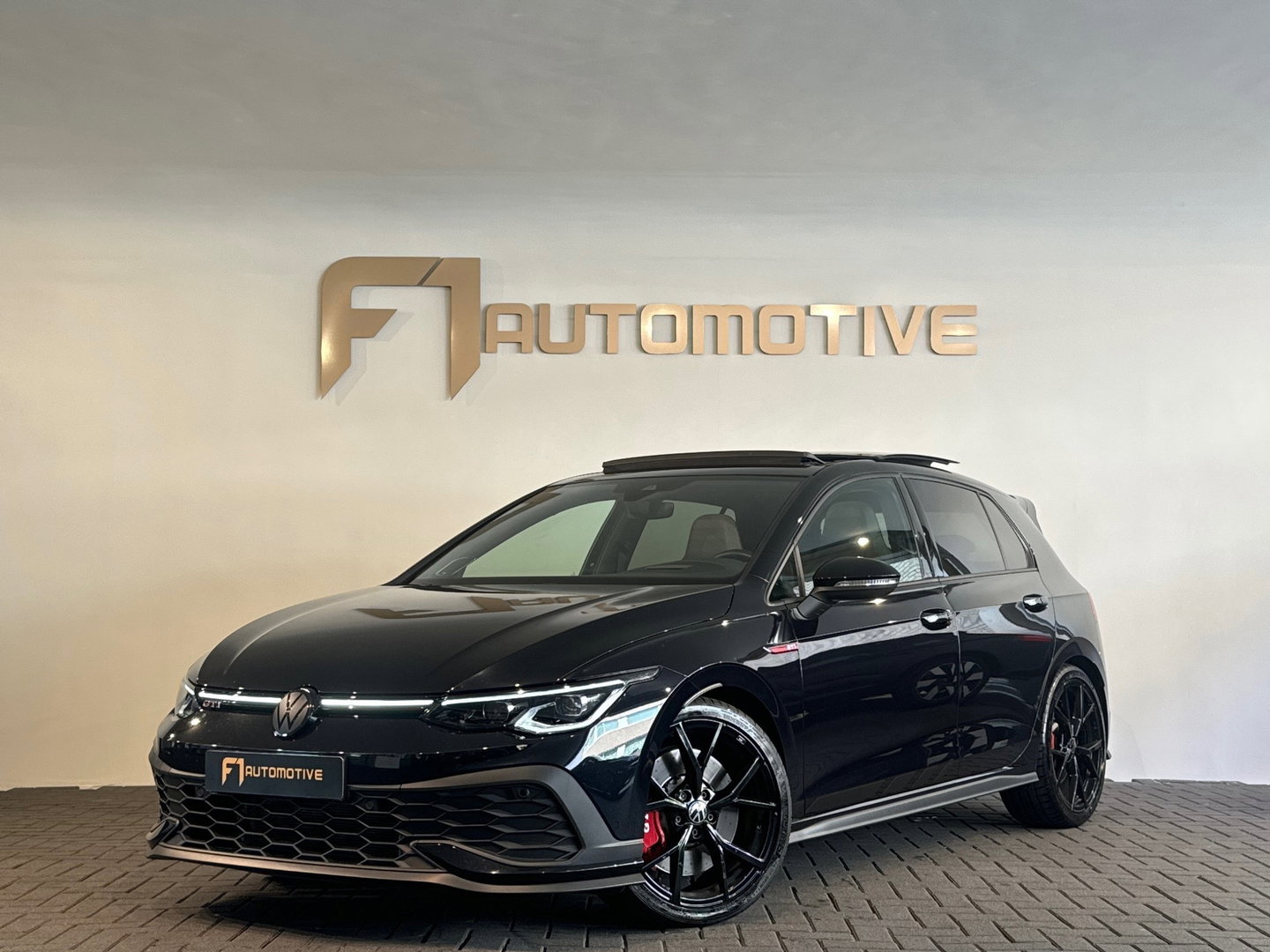 Volkswagen Golf 2.0 TSI GTI Clubsport Pano|HuD|H/K|Memory|IQ