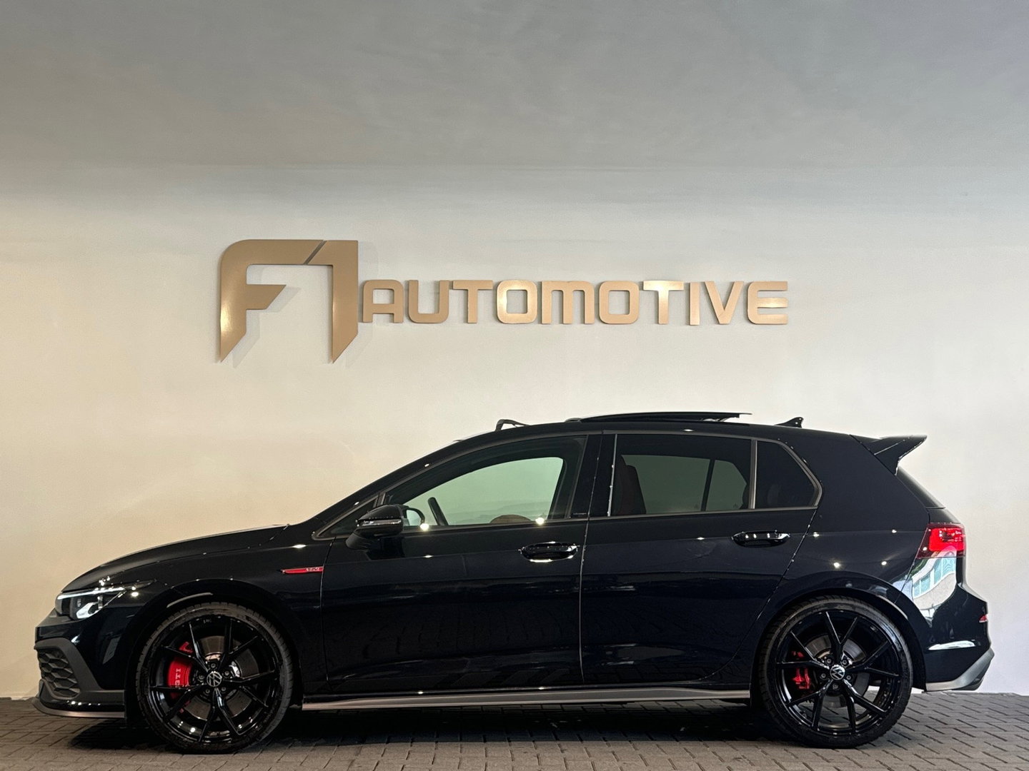 Volkswagen Golf 2.0 TSI GTI Clubsport Pano|HuD|H/K|Memory|IQ