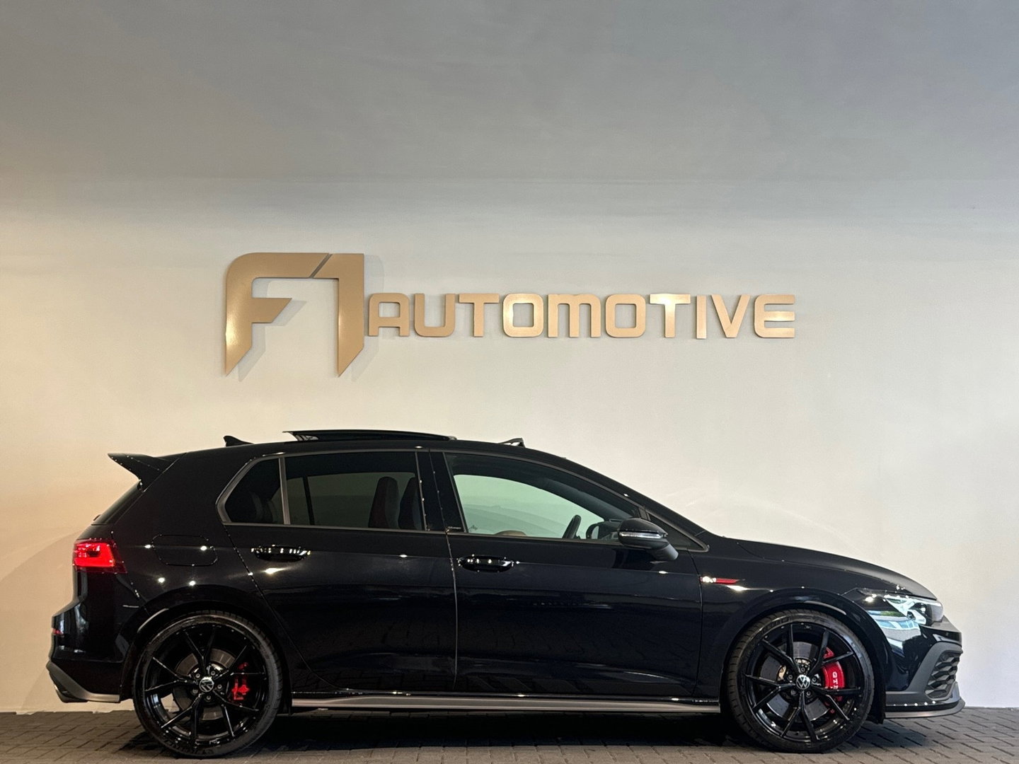 Volkswagen Golf 2.0 TSI GTI Clubsport Pano|HuD|H/K|Memory|IQ