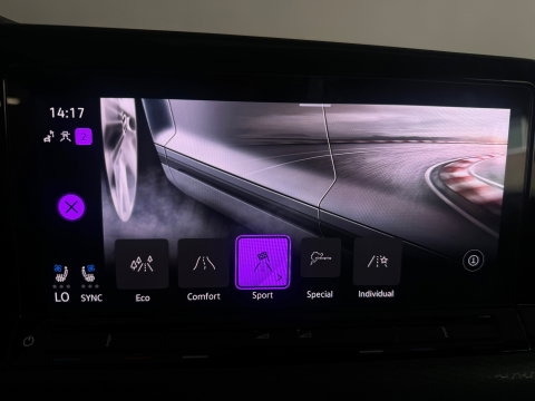 Volkswagen Golf 2.0 TSI GTI Clubsport Pano|HuD|H/K|Memory|IQ