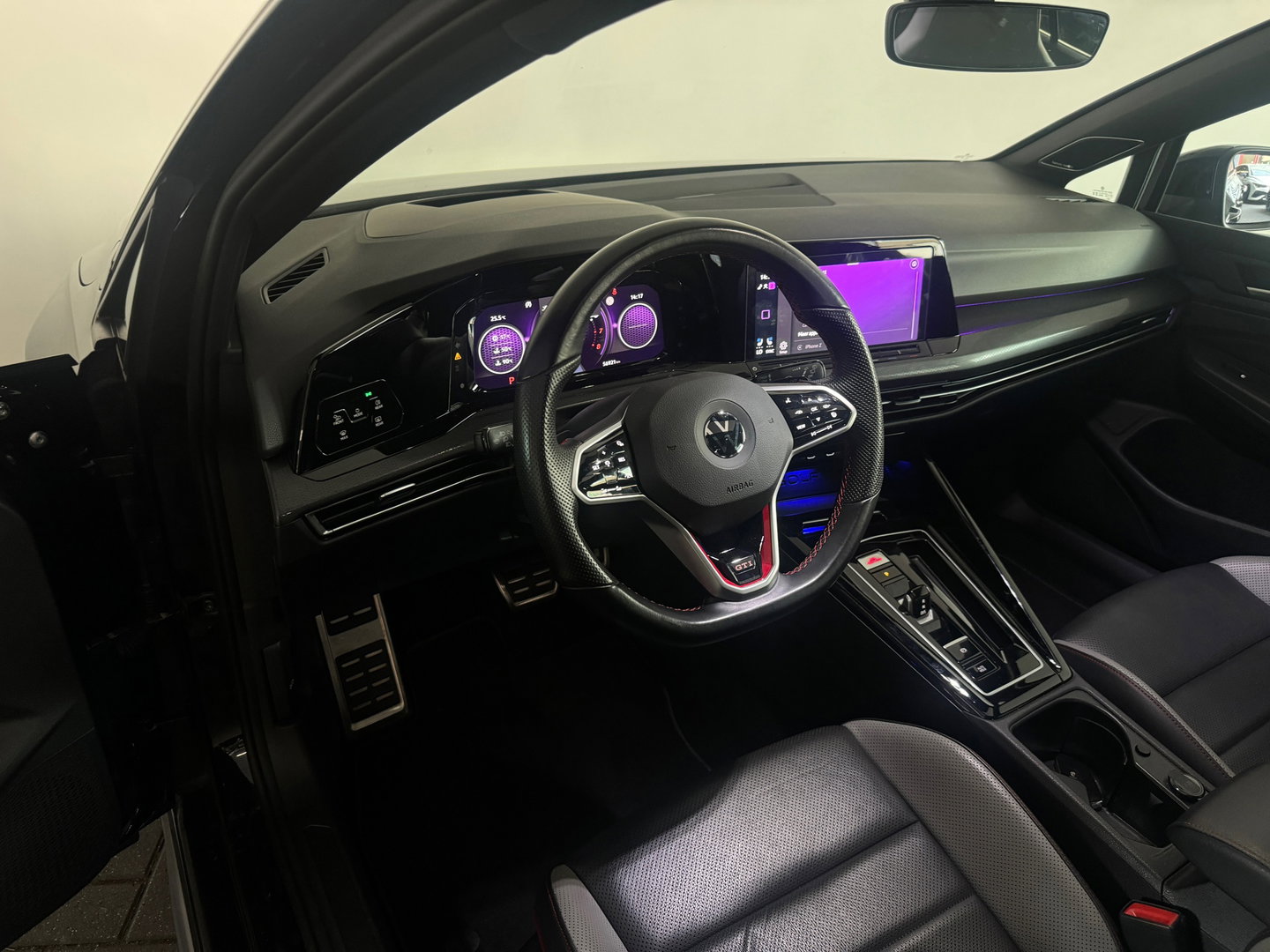 Volkswagen Golf 2.0 TSI GTI Clubsport Pano|HuD|H/K|Memory|IQ