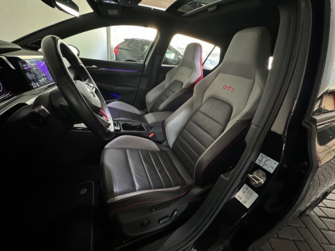 Volkswagen Golf 2.0 TSI GTI Clubsport Pano|HuD|H/K|Memory|IQ
