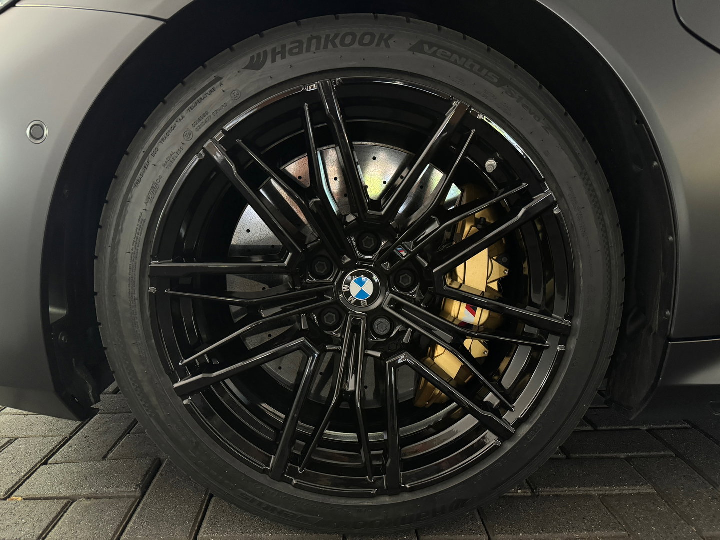 BMW 5 Serie Touring M5 Pano|Keramisch|B&W|HuD|Carbon|M Drivers