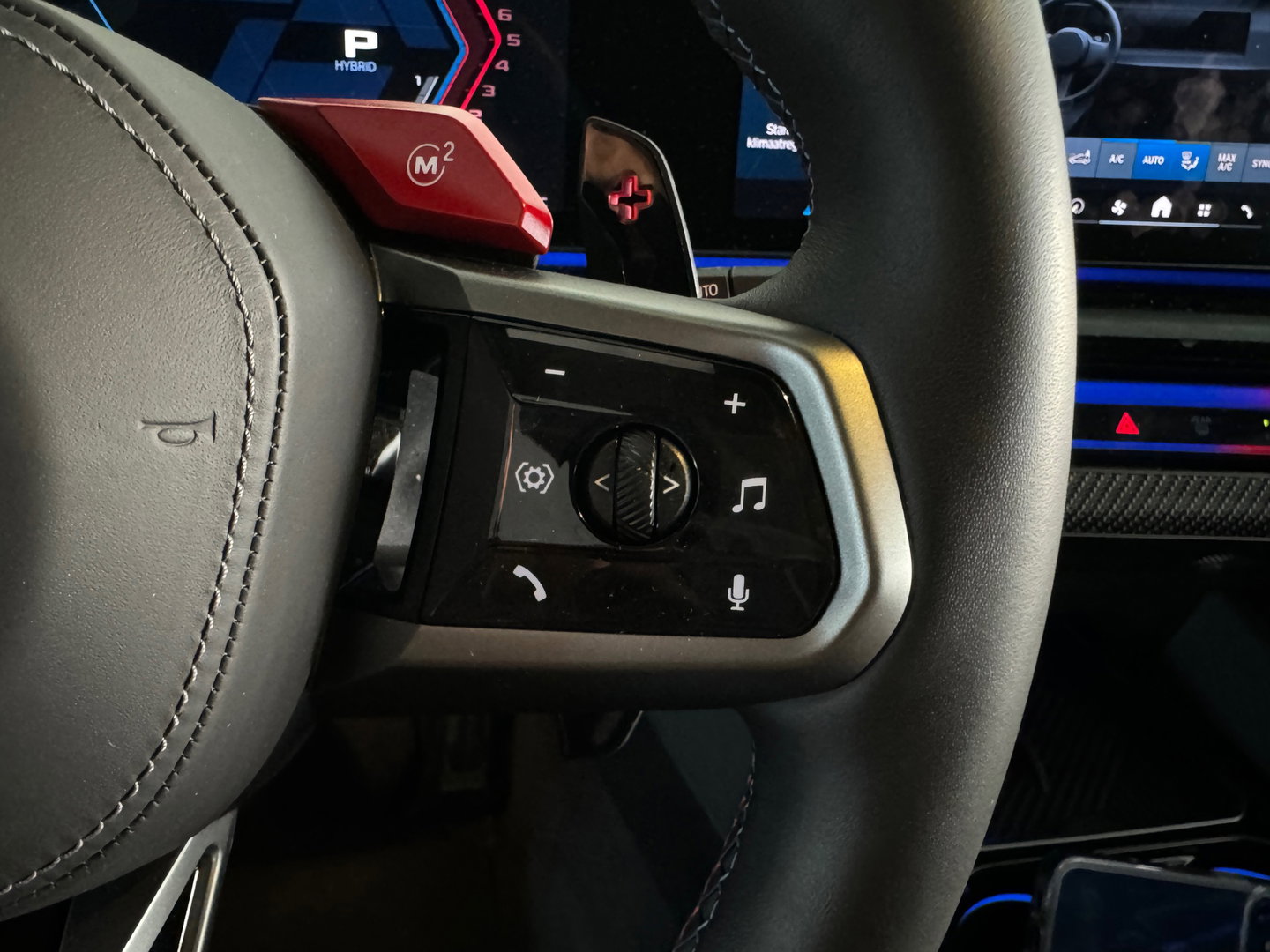 BMW 5 Serie Touring M5 Pano|Keramisch|B&W|HuD|Carbon|M Drivers