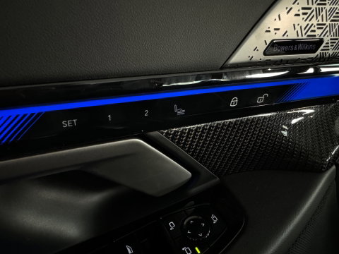 BMW 5 Serie Touring M5 Pano|Keramisch|B&W|HuD|Carbon|M Drivers
