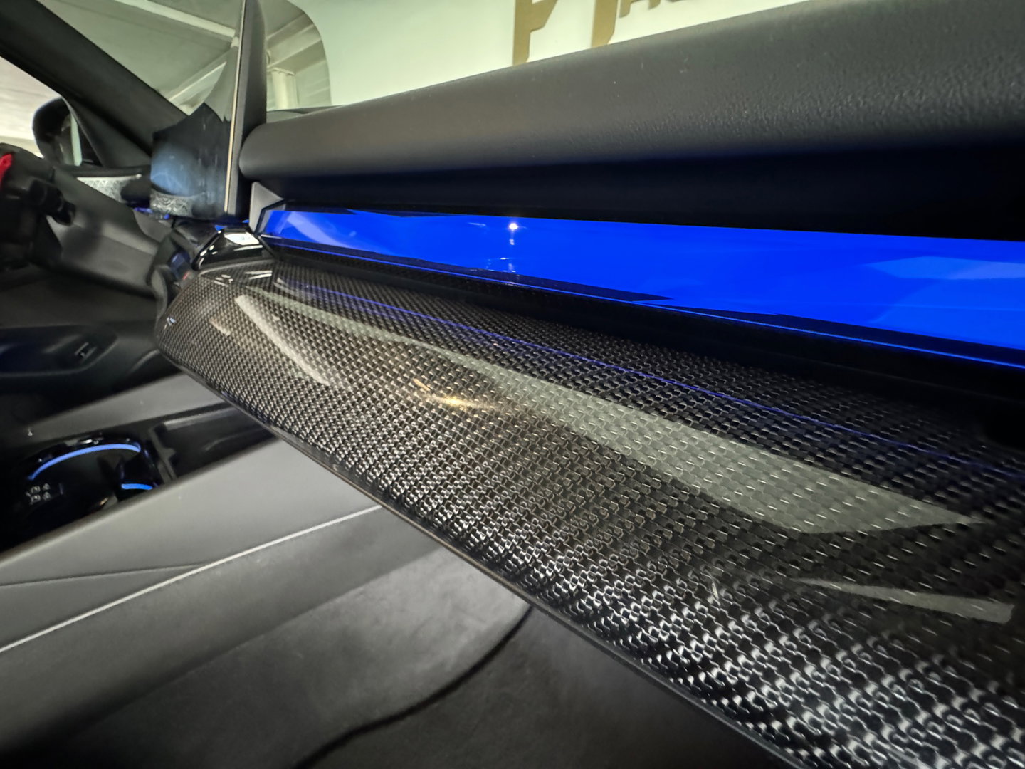 BMW 5 Serie Touring M5 Pano|Keramisch|B&W|HuD|Carbon|M Drivers