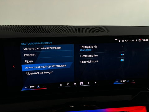 BMW 5 Serie Touring M5 Pano|Keramisch|B&W|HuD|Carbon|M Drivers
