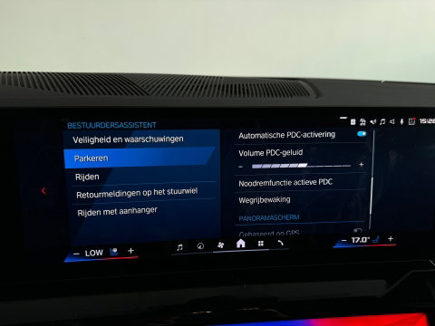 BMW 5 Serie Touring M5 Pano|Keramisch|B&W|HuD|Carbon|M Drivers