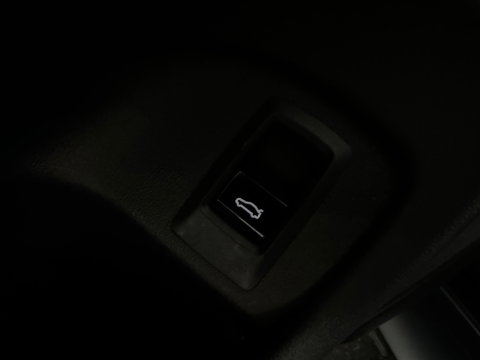 BMW 5 Serie Touring M5 Pano|Keramisch|B&W|HuD|Carbon|M Drivers