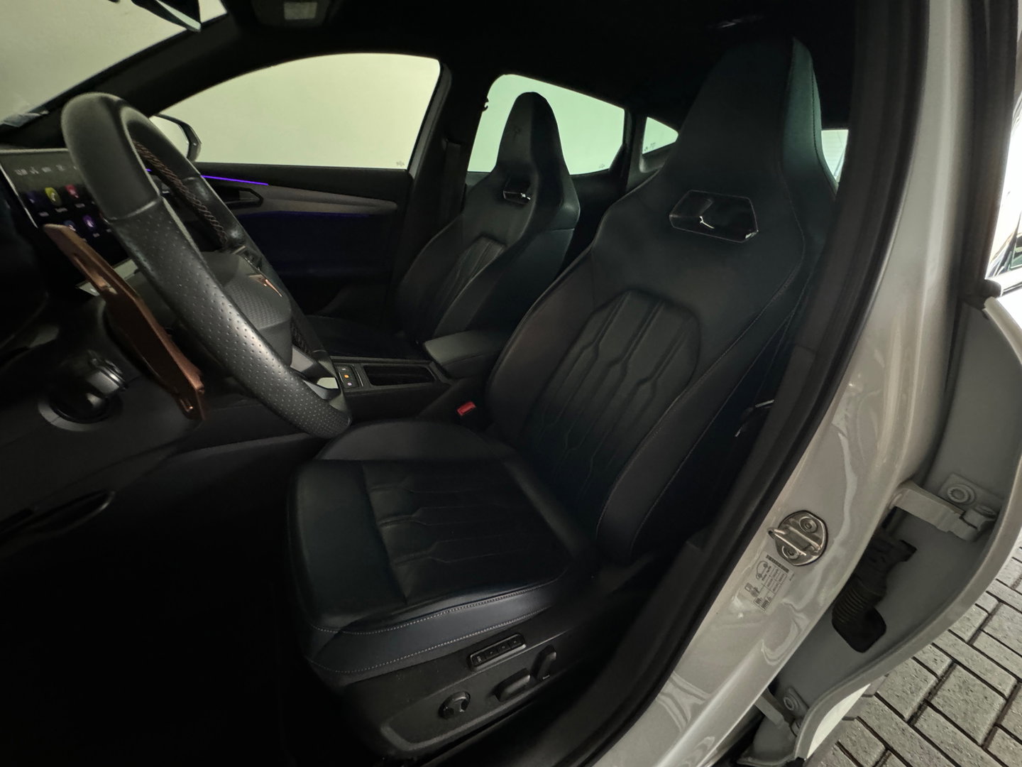 CUPRA Formentor 1.4 e-Hybrid VZ Copper Edition Memory|Sfeer