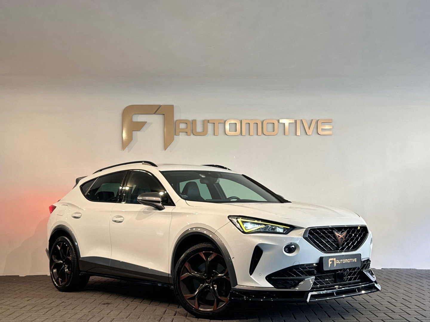 CUPRA Formentor 1.4 e-Hybrid VZ Copper Edition Memory|Sfeer
