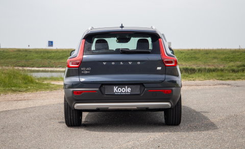 Volvo XC40 1.5 T4 Recharge Inscription AUTOMAAT / PLUG IN HYBRID / CARPLAY / CAMERA / STOELVERWARMING