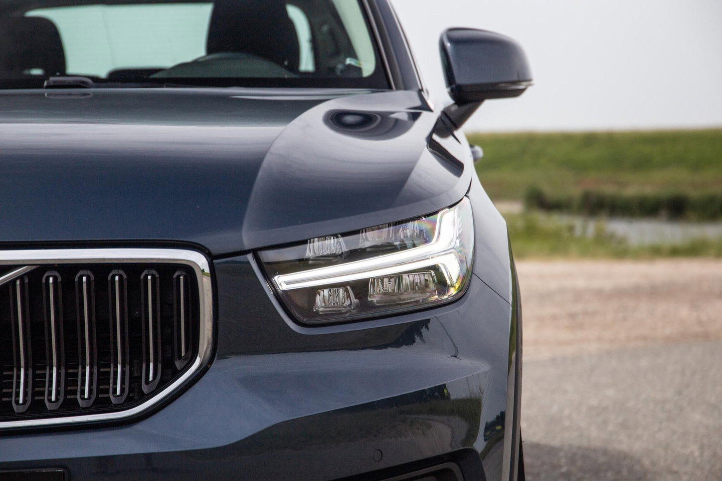 Volvo XC40 1.5 T4 Recharge Inscription AUTOMAAT / PLUG IN HYBRID / CARPLAY / CAMERA / STOELVERWARMING
