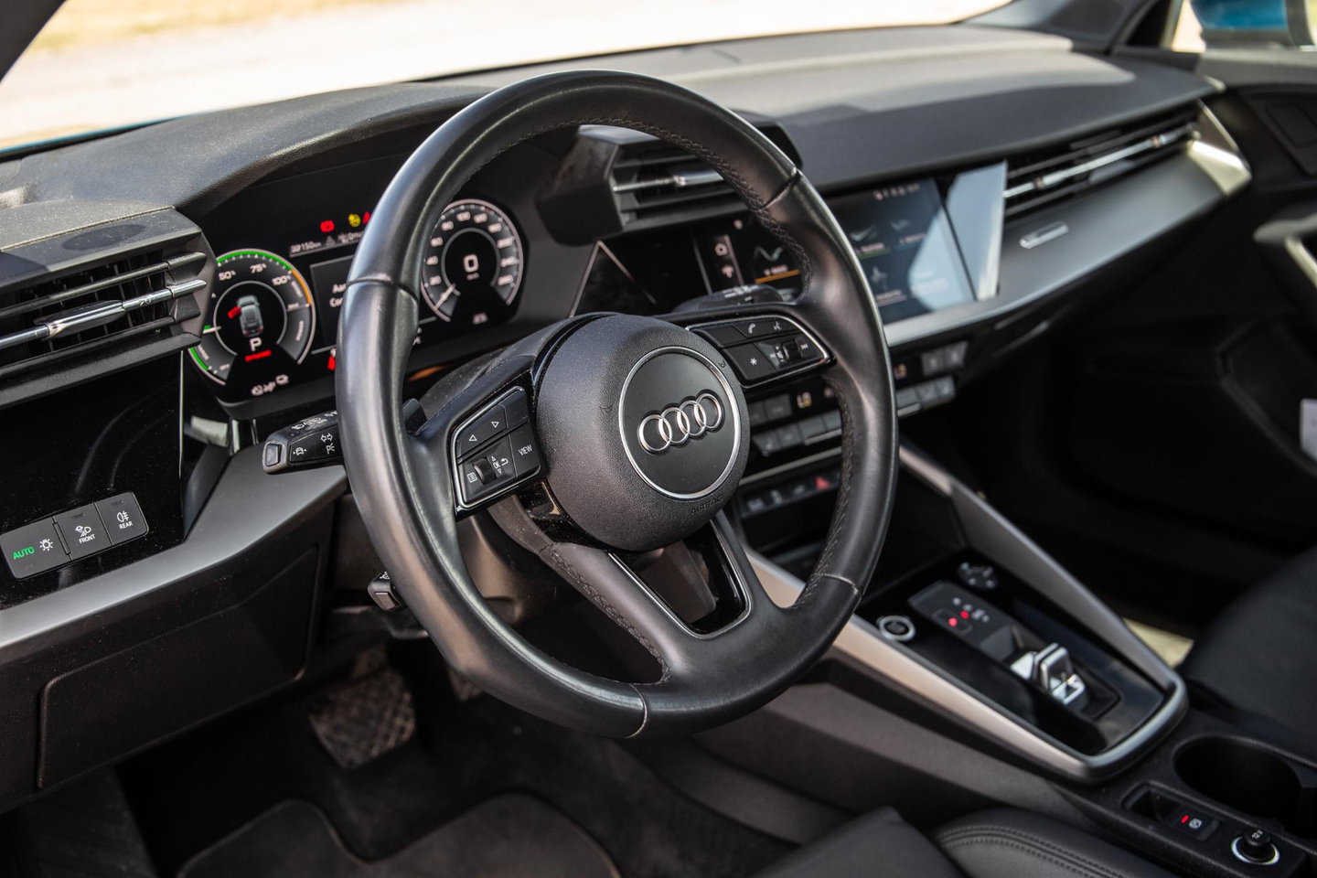 Audi A3 Sportback 40 TFSI e Advanced edition DEALER ONDERHOUDEN / CRUISE CONTROLE / LEER / STOELVERWARMING