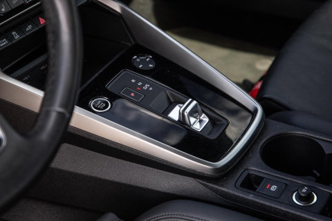 Audi A3 Sportback 40 TFSI e Advanced edition DEALER ONDERHOUDEN / CRUISE CONTROLE / LEER / STOELVERWARMING