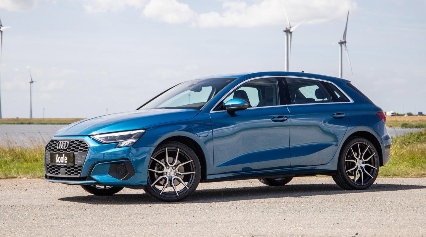 Audi A3 Sportback 40 TFSI e Advanced edition DEALER ONDERHOUDEN / CRUISE CONTROLE / LEER / STOELVERWARMING