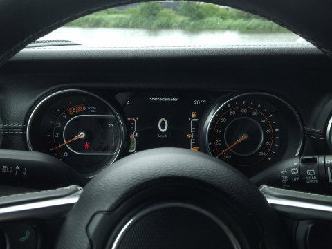 Jeep Wrangler 2.2D Sahara | GRIJS KENTEKEN | 4x4 | VOL OPTIES | TARGA DAK | DAKREK | LED