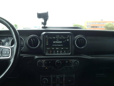 Jeep Wrangler 2.2D Sahara | GRIJS KENTEKEN | 4x4 | VOL OPTIES | TARGA DAK | DAKREK | LED