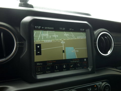 Jeep Wrangler 2.2D Sahara | GRIJS KENTEKEN | 4x4 | VOL OPTIES | TARGA DAK | DAKREK | LED