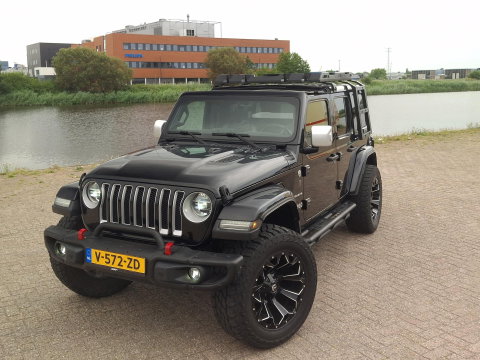 Jeep Wrangler 2.2D Sahara | GRIJS KENTEKEN | 4x4 | VOL OPTIES | TARGA DAK | DAKREK | LED