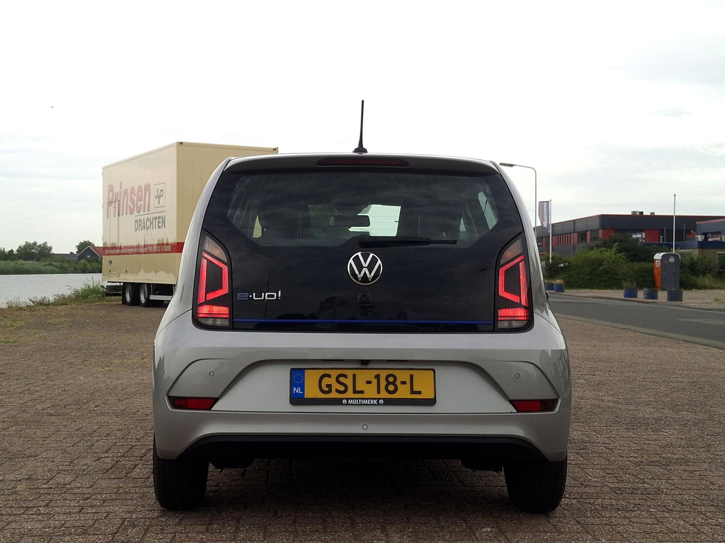 Volkswagen e-up! Style
