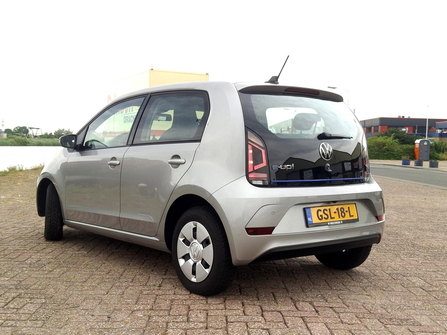 Volkswagen e-up! Style