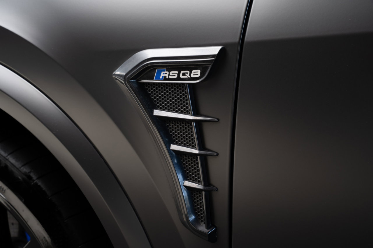 Audi RSQ8
