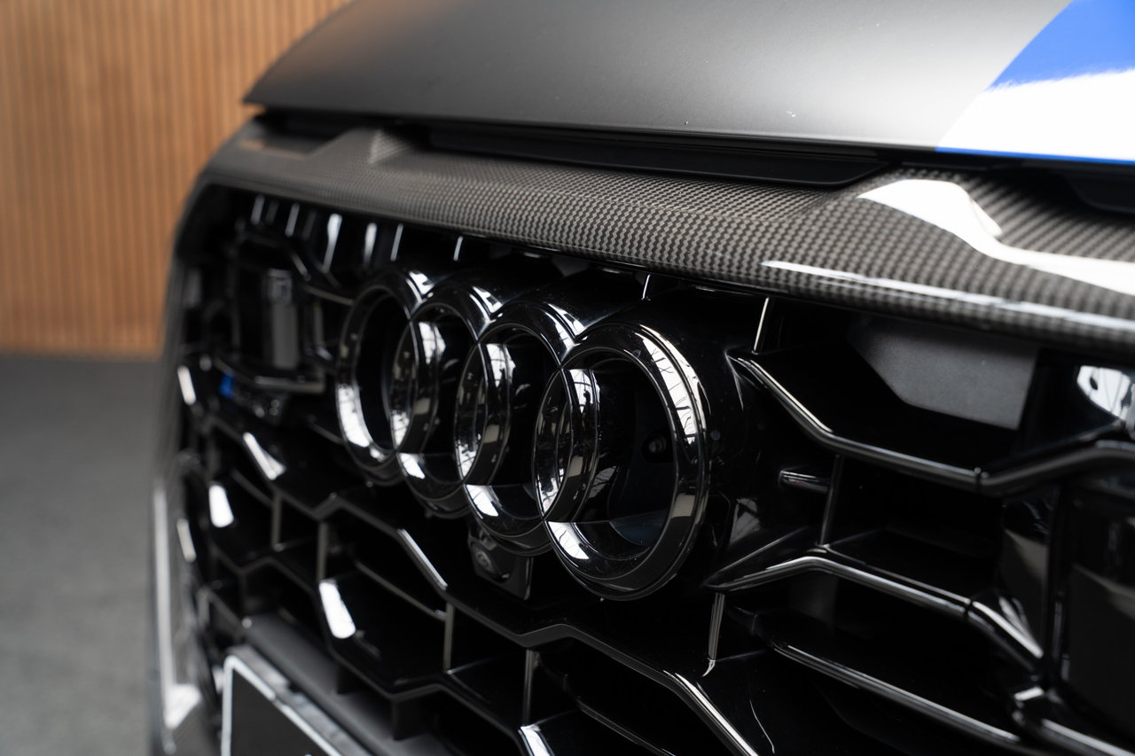 Audi RSQ8