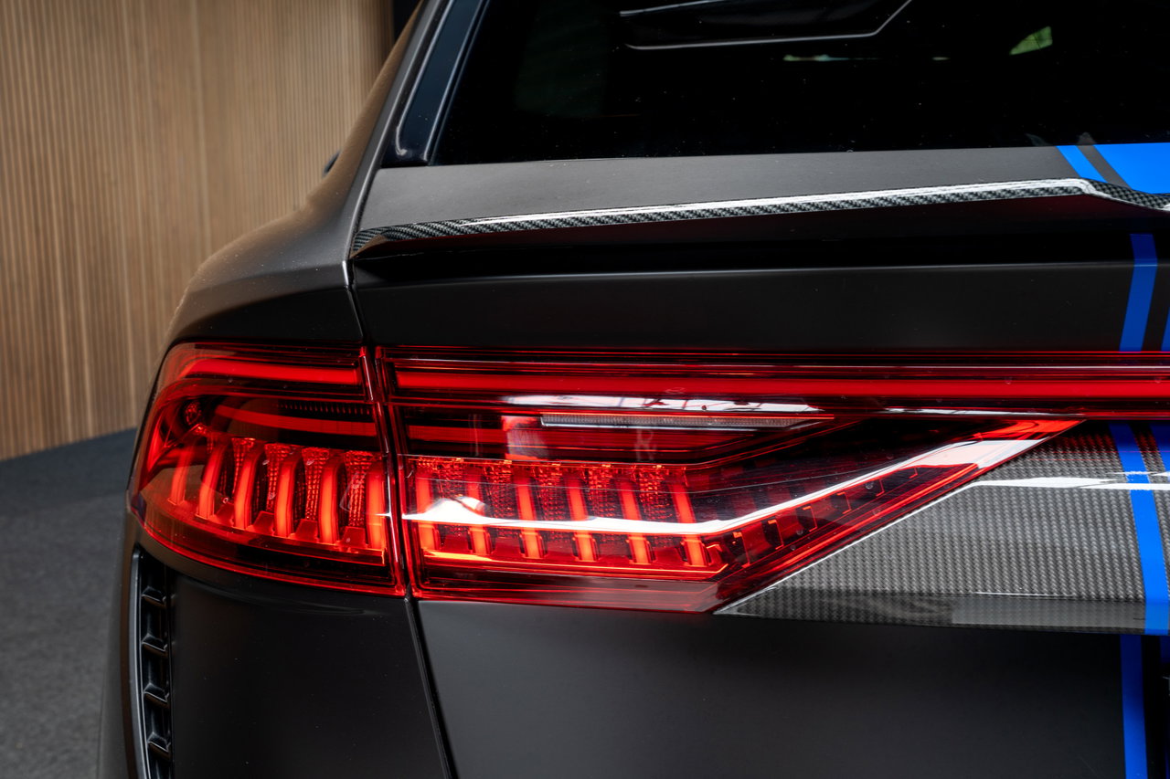 Audi RSQ8